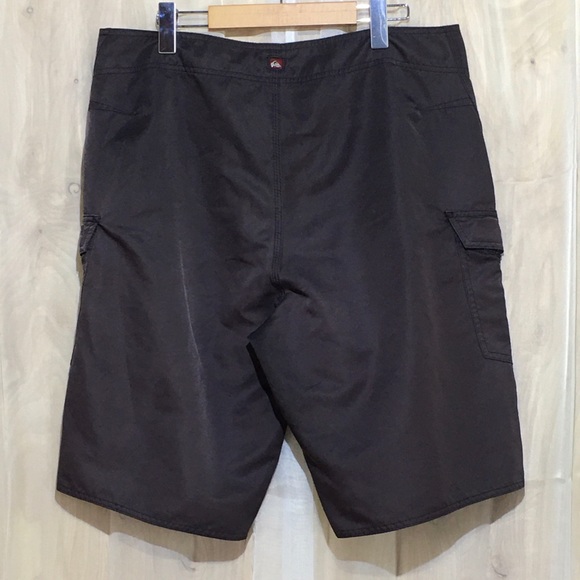 Quicksilver men’s short size 34 - Picture 2 of 6